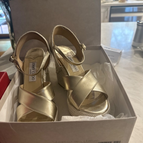 Jimmy Choo gold weges - Picture 4 of 8